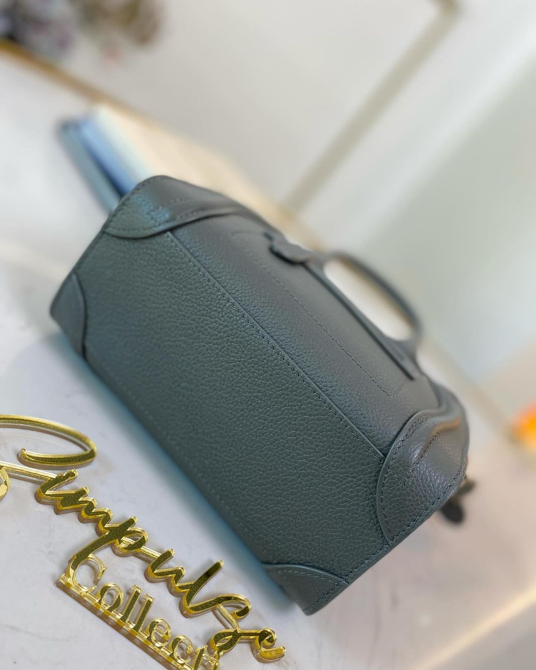 Nano Luggage Grey