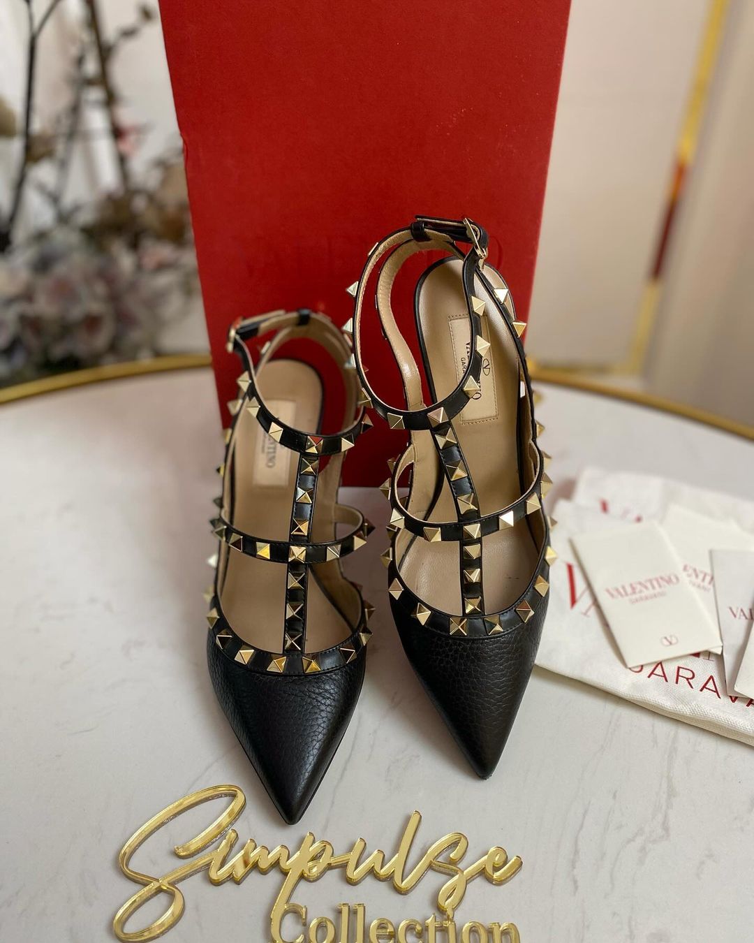 VLTN Rockstud Caged Pumps Black