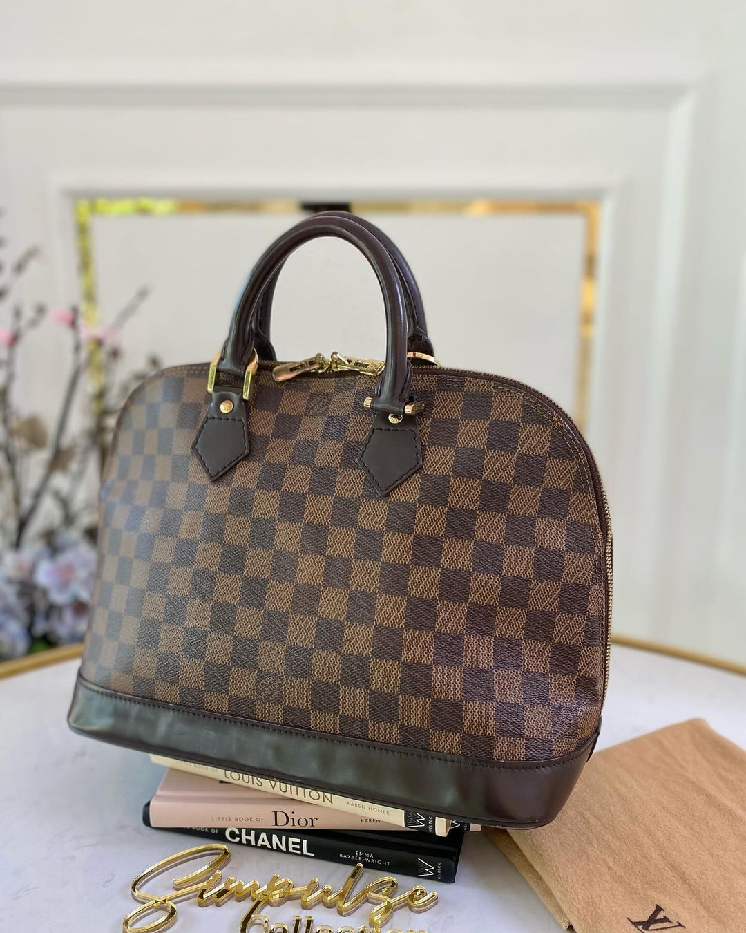 L V Alma Damier