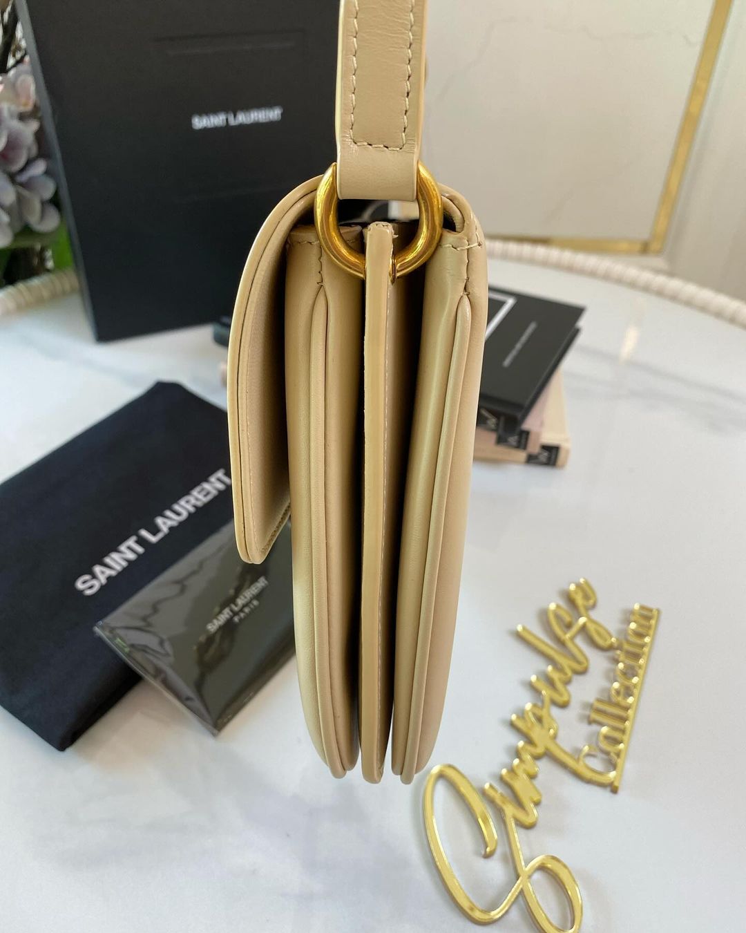 Yves Saint Laurent Le Maillon Shoulder Bag - Main Image