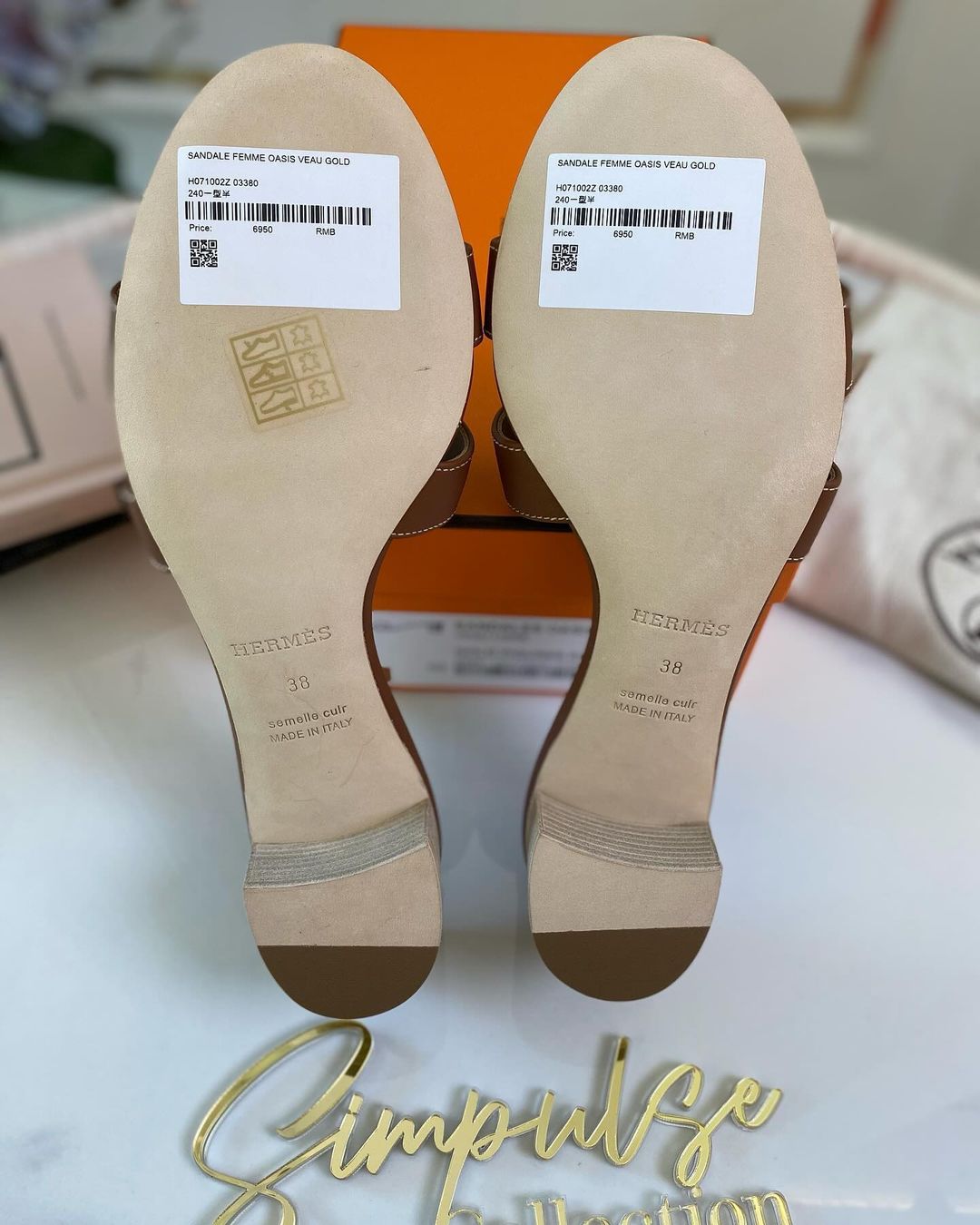 H Oasis Gold Tan Size 38