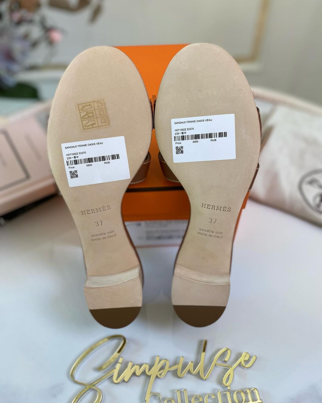 H Oasis Gold Tan Size 7