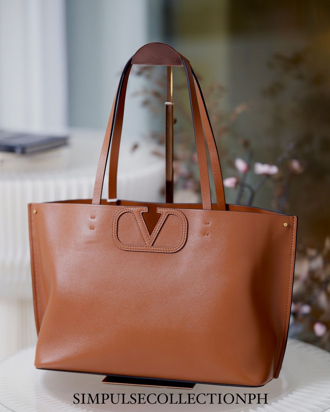 VLTN Garavani Fillme Tote Bag