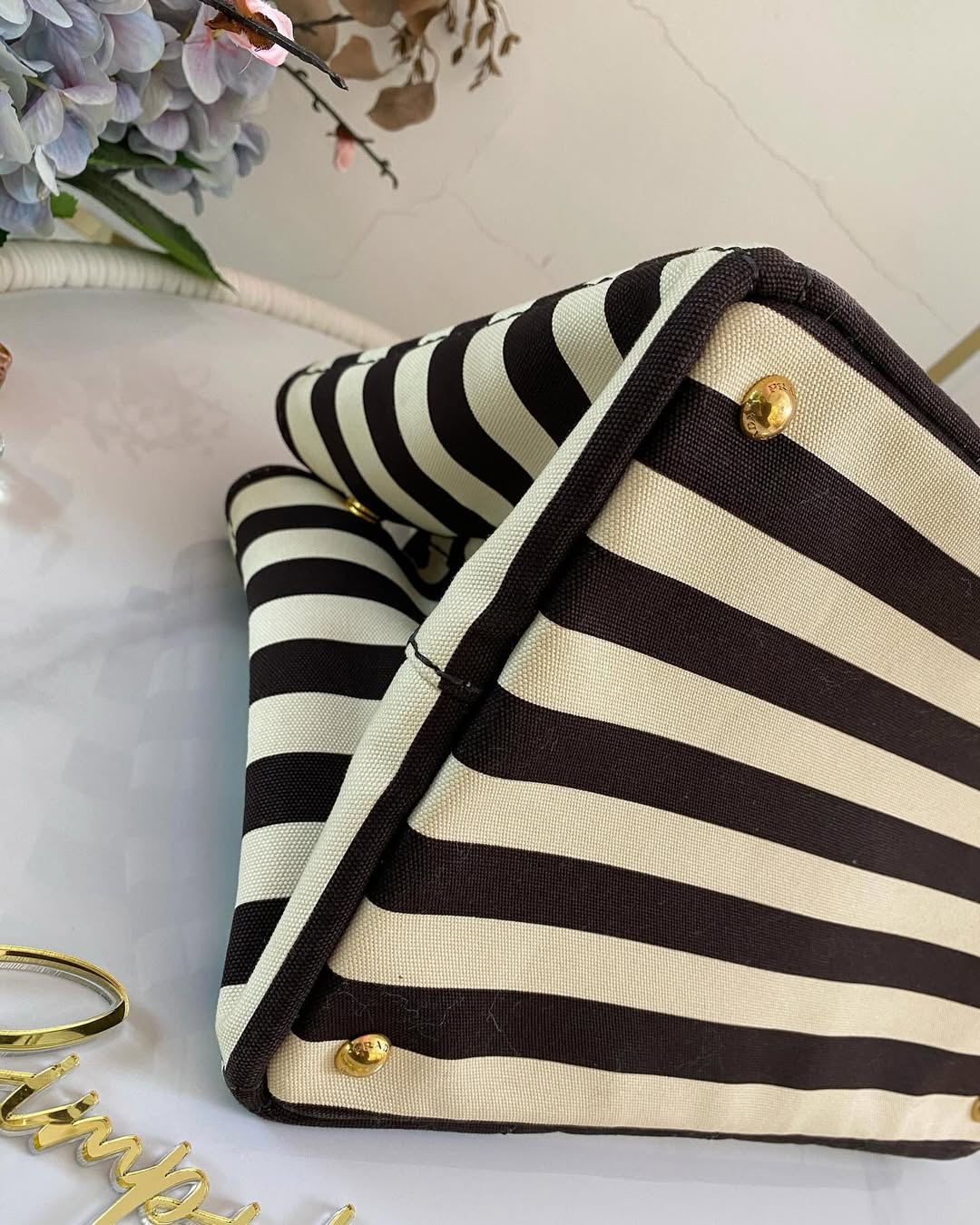 P Canapa Stripe Logo Medium Black Tote