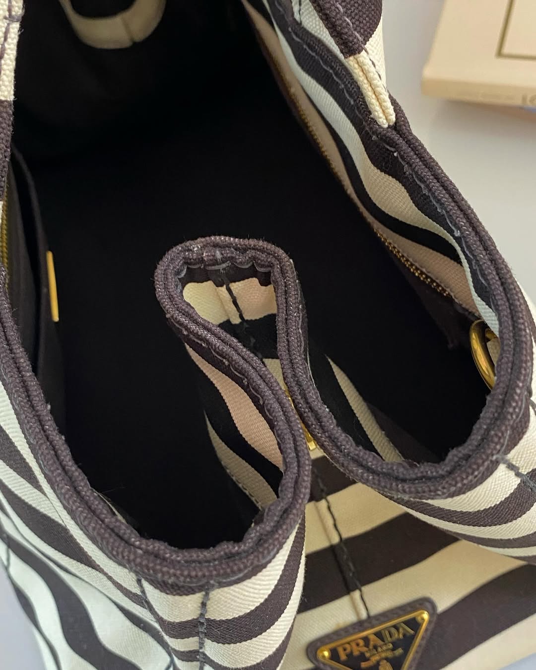 P Canapa Stripe Logo Medium Black Tote
