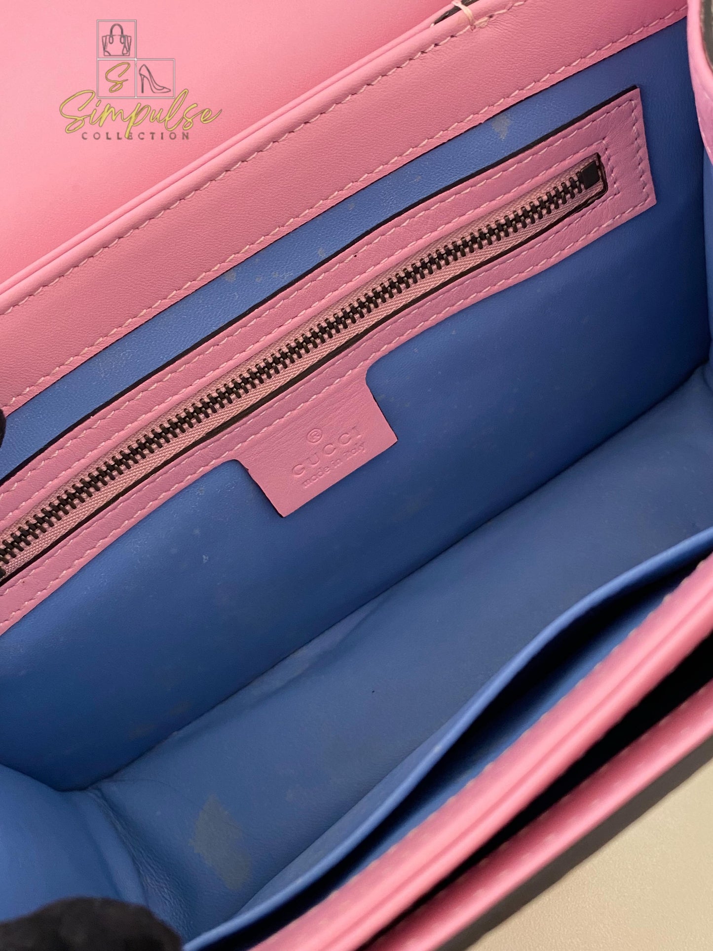 Gucci Queen Margaret Small Snakeskin Top Handle in Pink