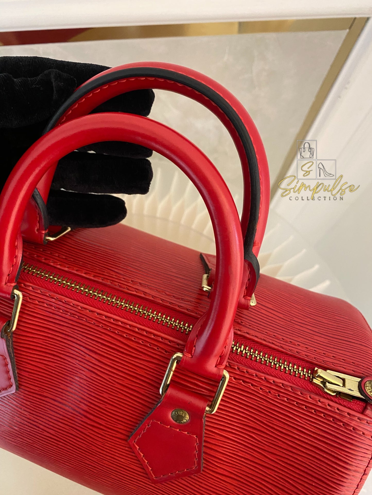 Louis Vuitton Epi Speedy 25 Red