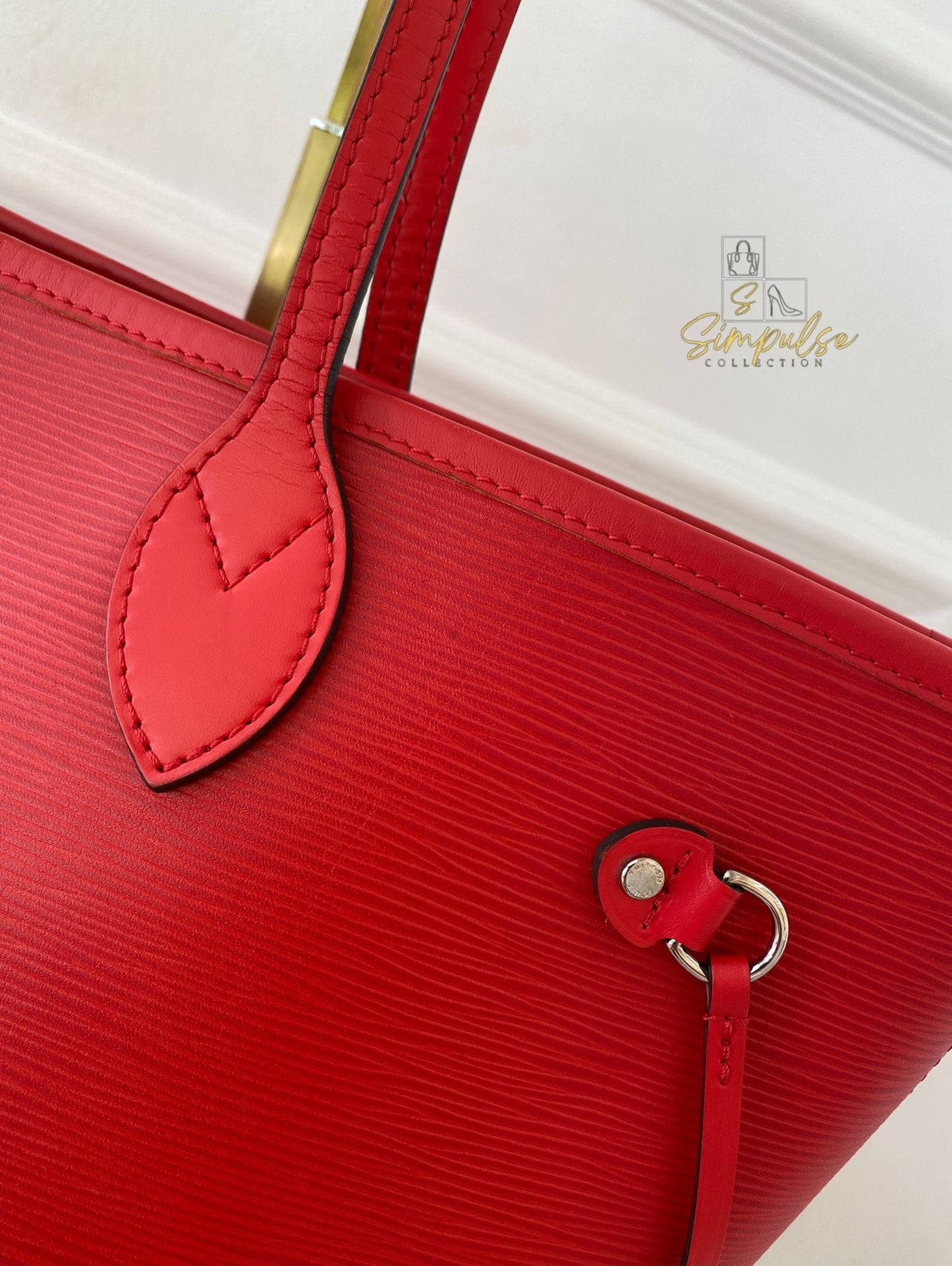 Louis Vuitton Epi Leather Neverfull Tote Bag
