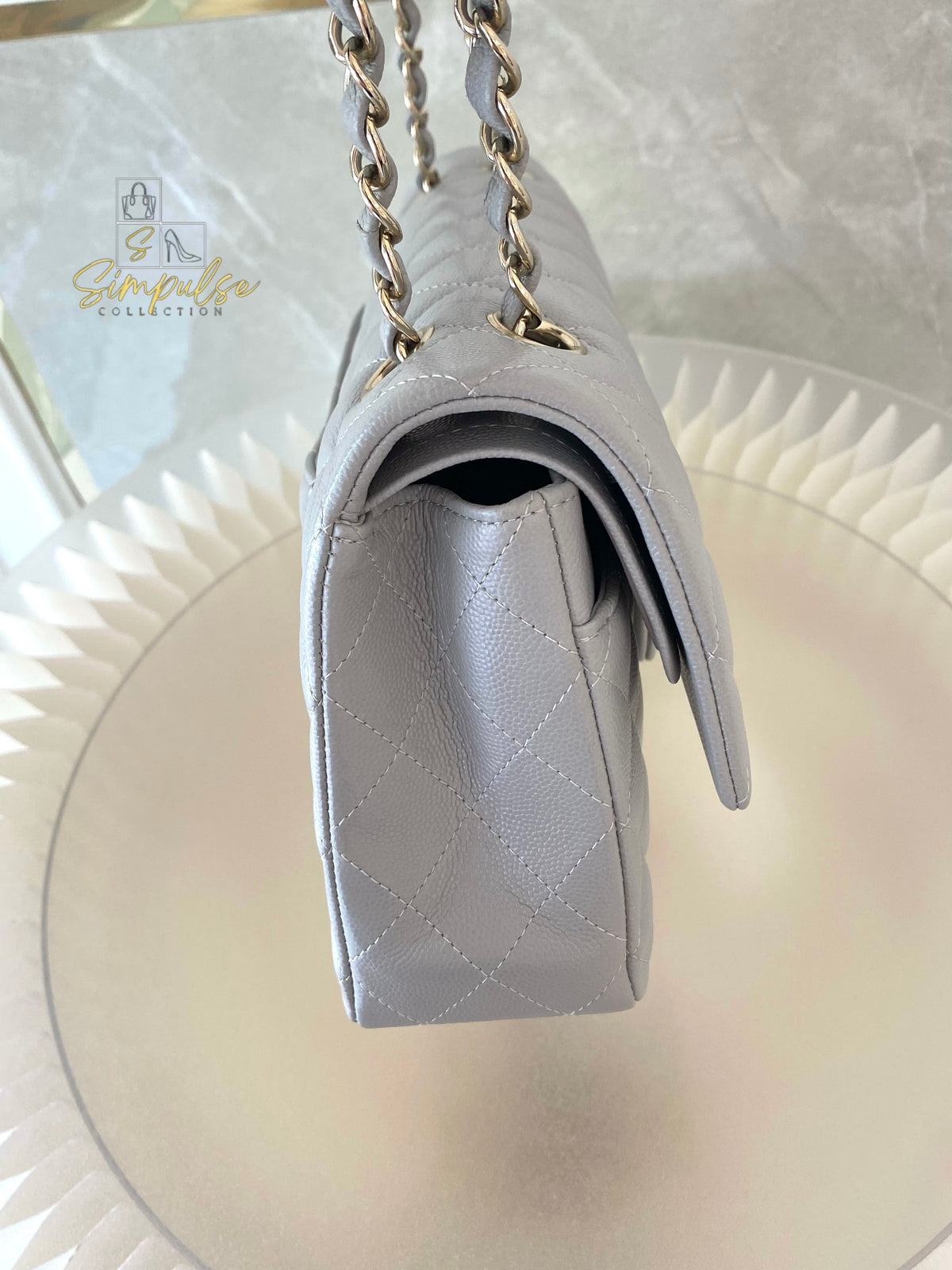 CHANEL CLASSIC MEDIUM DOUBLE FLAP DOVE GRAY