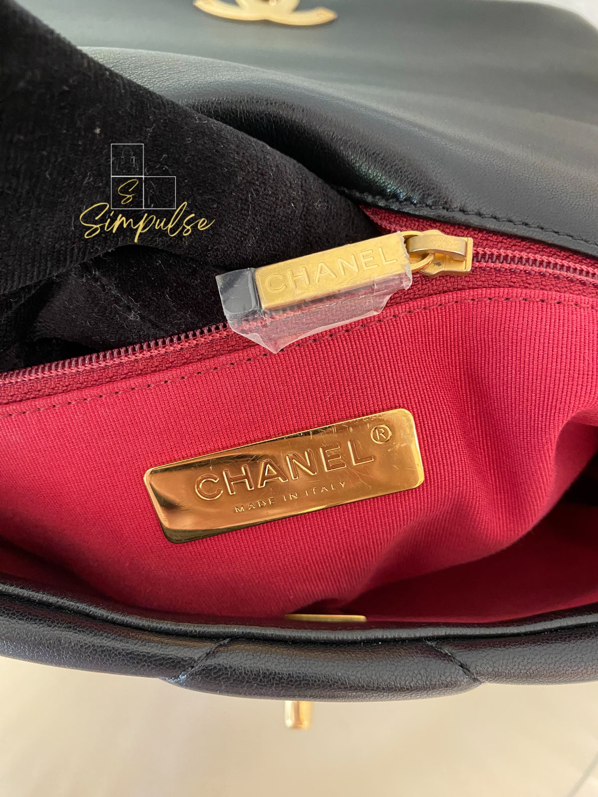 CHANEL C19 SMALL BLACK
