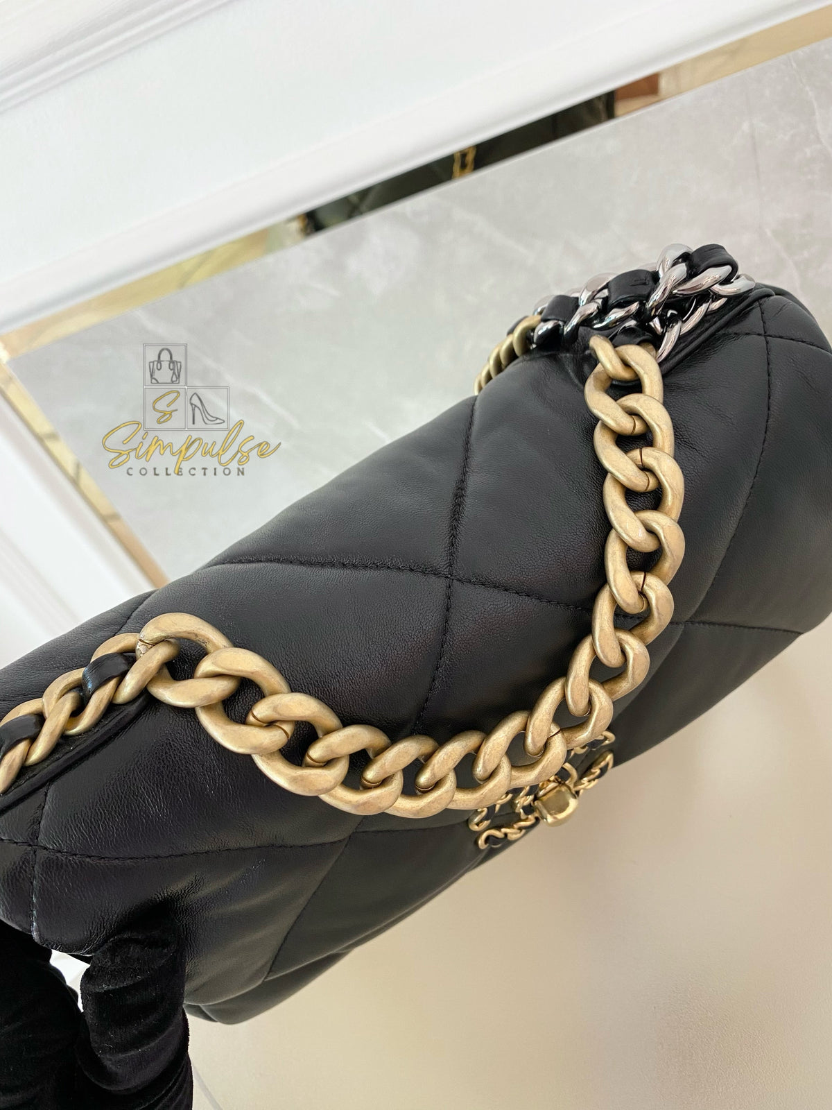 CHANEL C19 SMALL BLACK