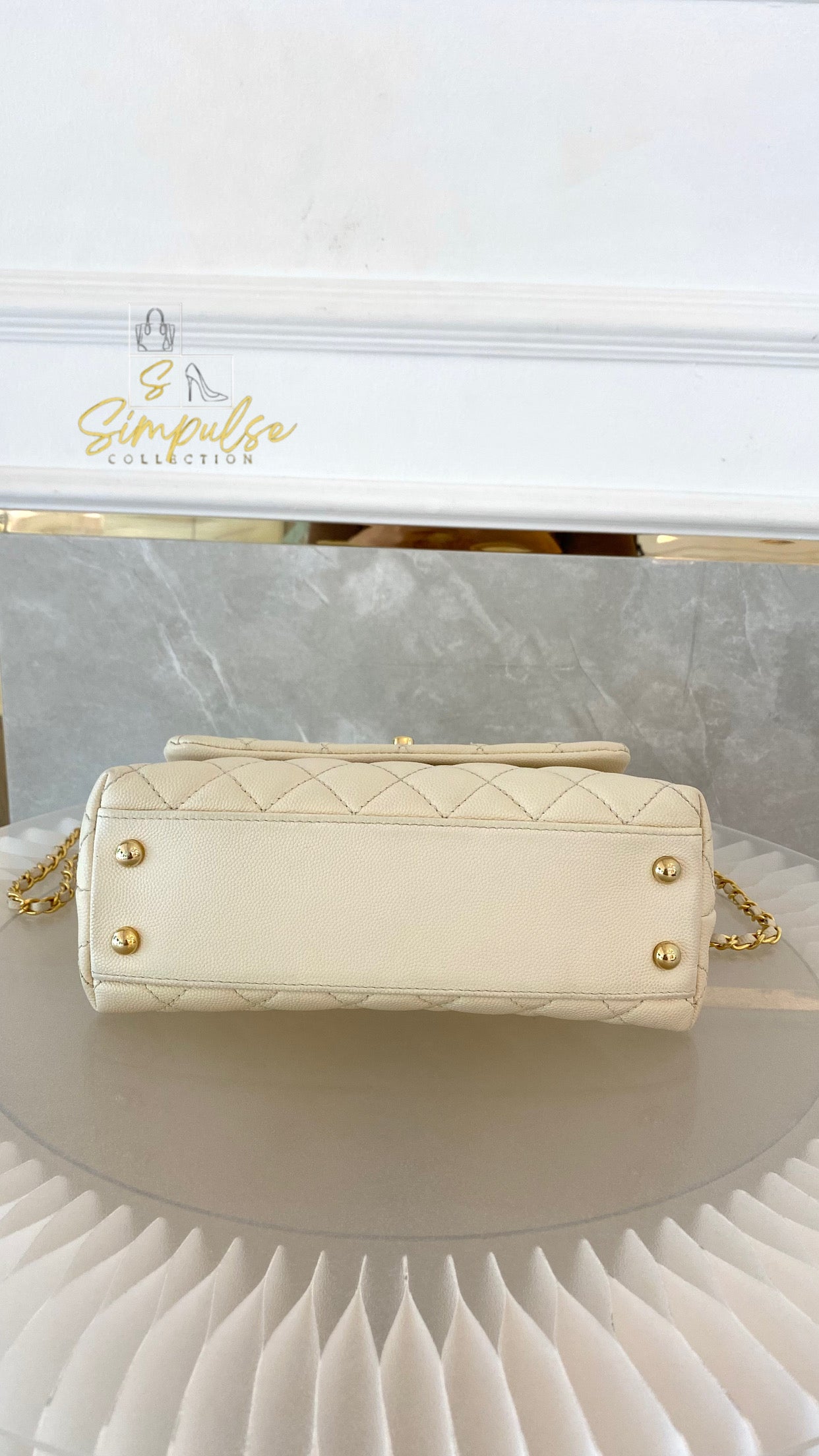 Chanel Coco Off-White Quilted Caviar Lizard Top Handle GHW