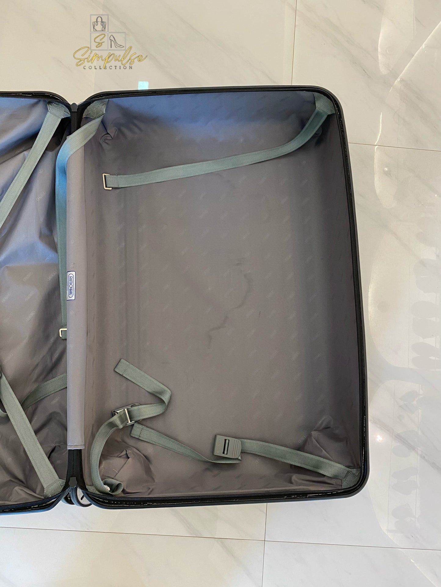 Rimowa Salsa Medium Trolley