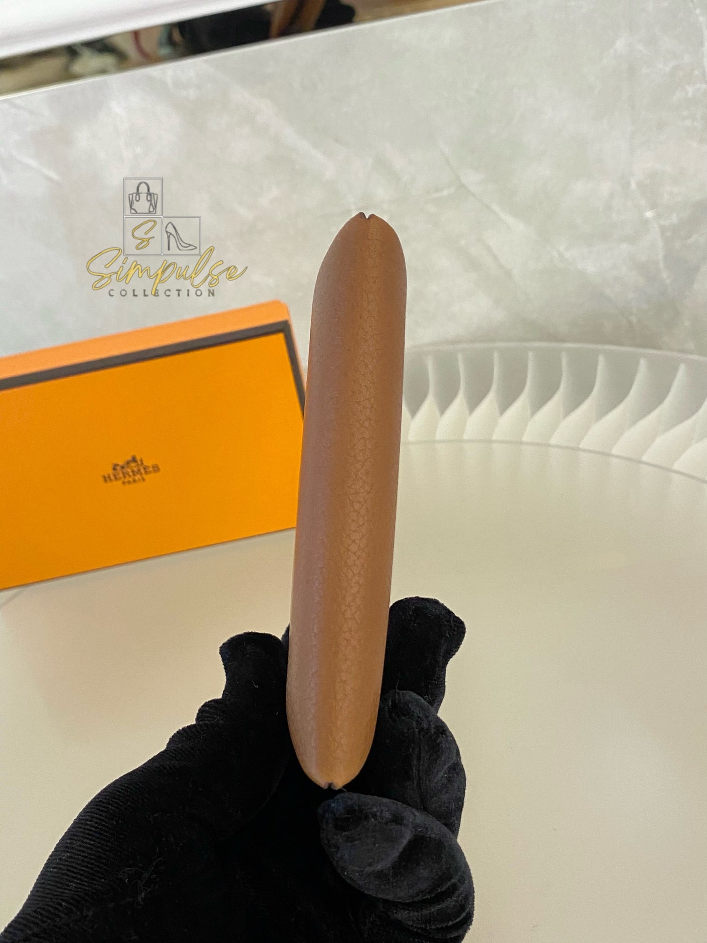 HERMES CALVI CARD HOLDER TAN