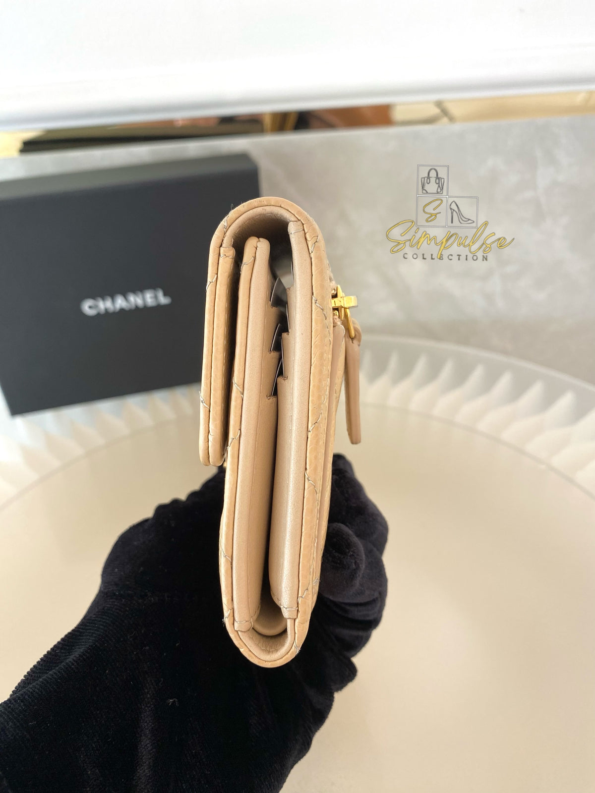 Chanel Trifold Beige Claire