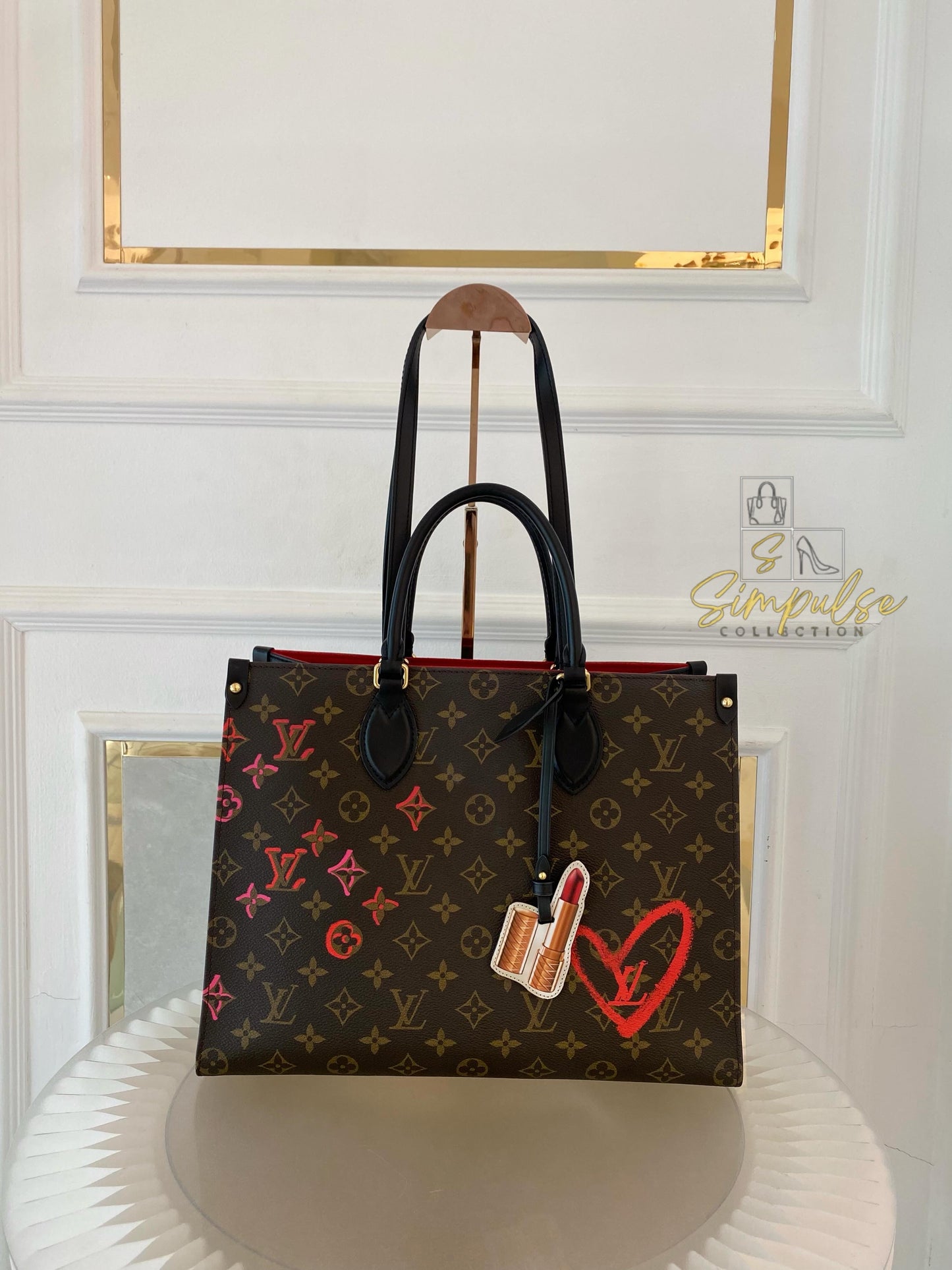 Louis Vuitton Love OnTheGo MM