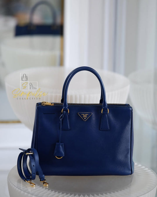 Prada Saffiano Medium Galleria Double Zip