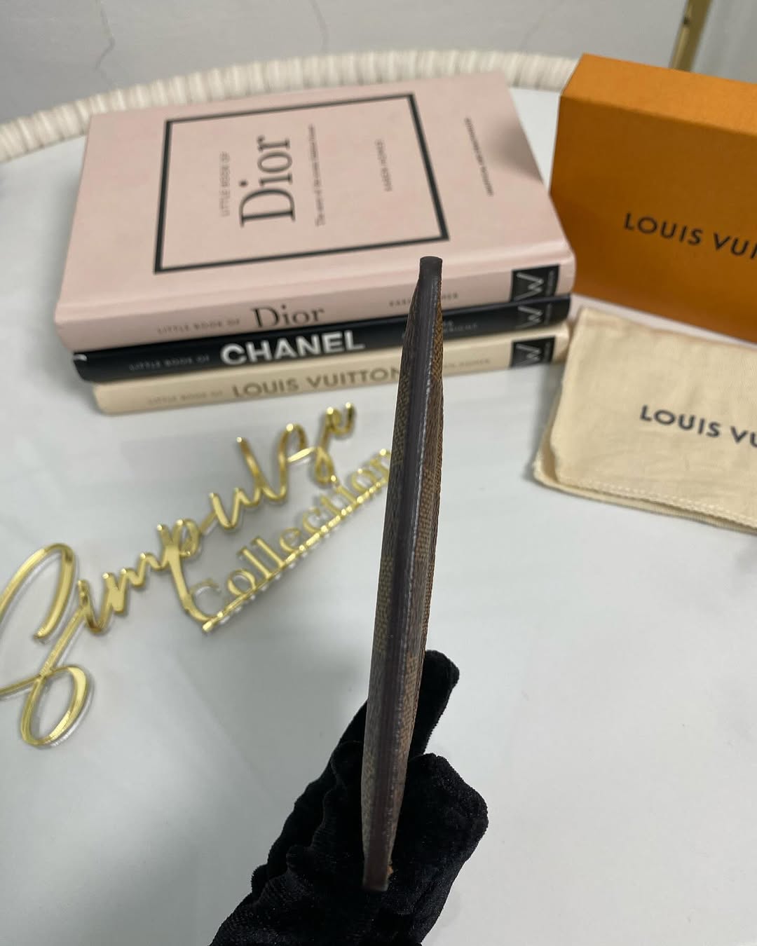 L V  Damier Ebene Cardholder