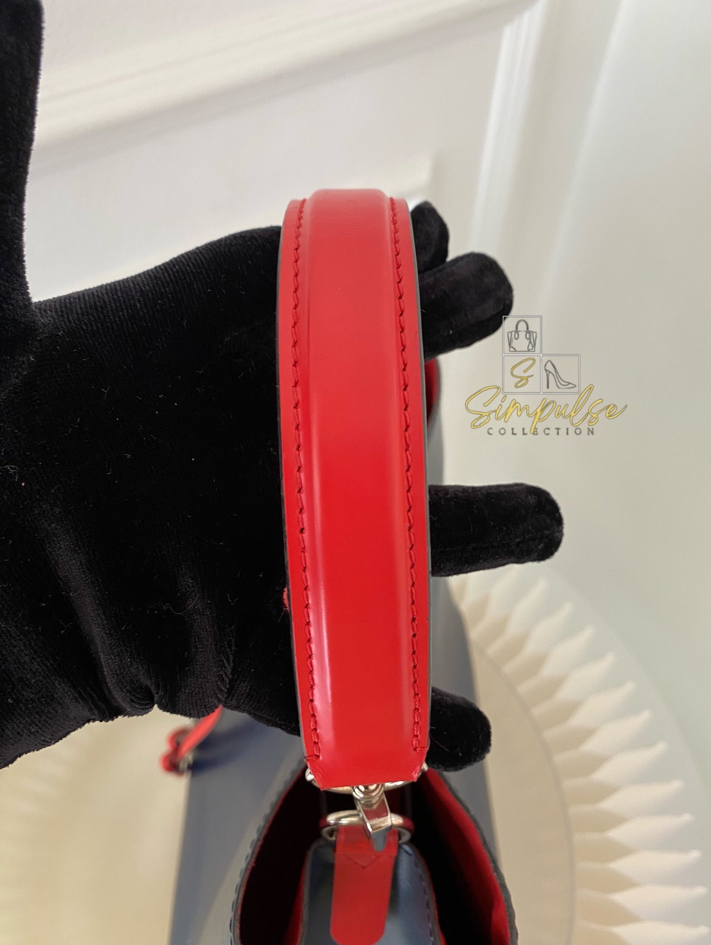 Louis Vuitton Neonoe Bucket Bag