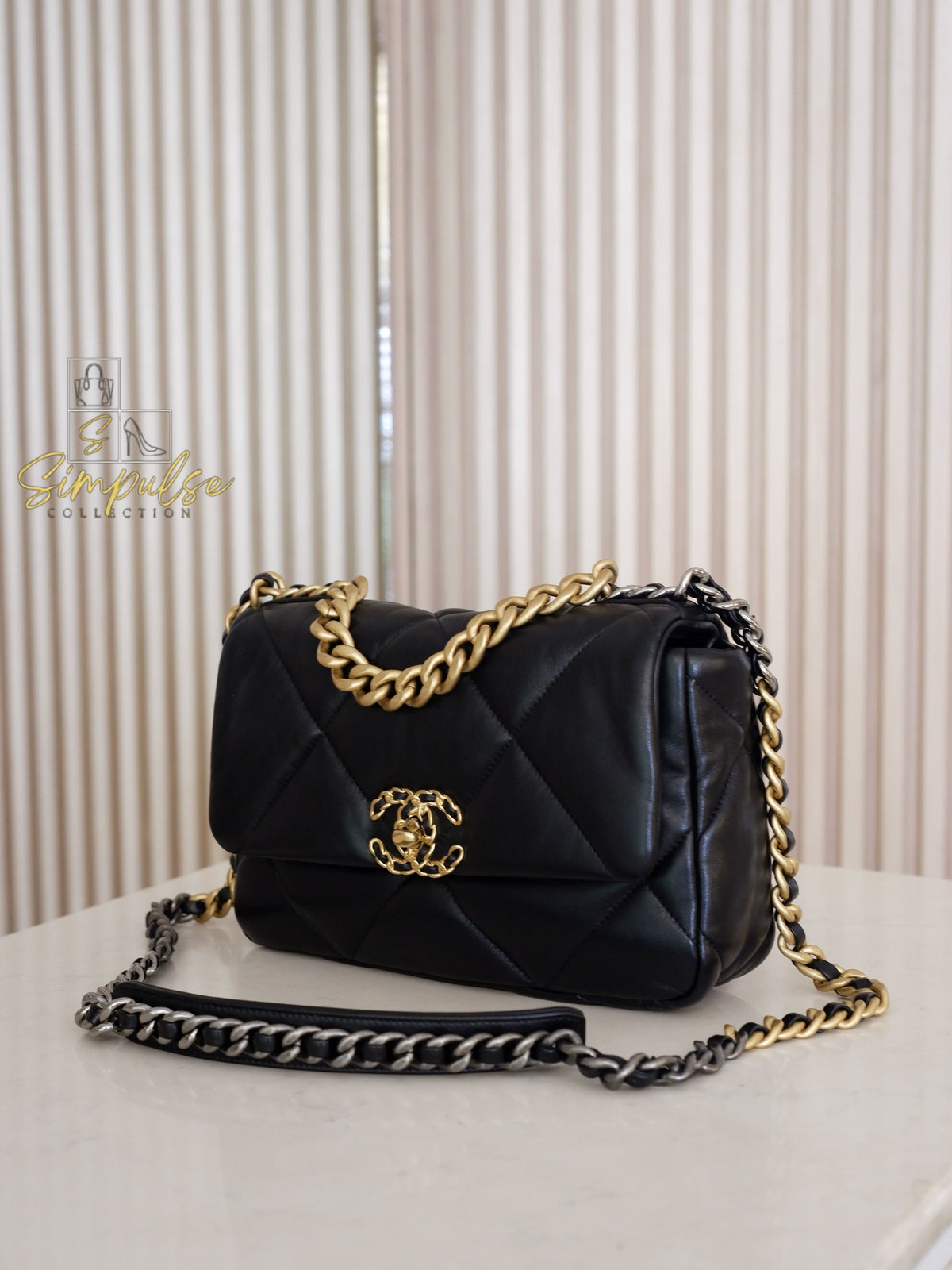 CHANEL C19 SMALL BLACK