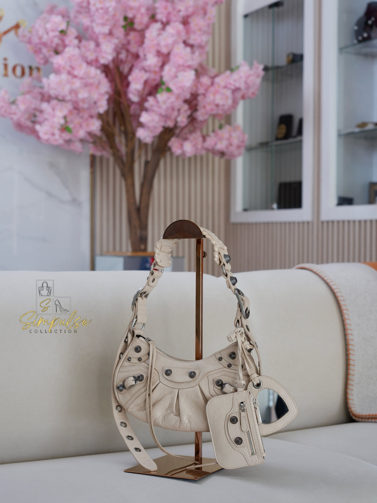 BALENCIAGA LE CAGOLE Xs SHOULDER BAG LAMBSKIN