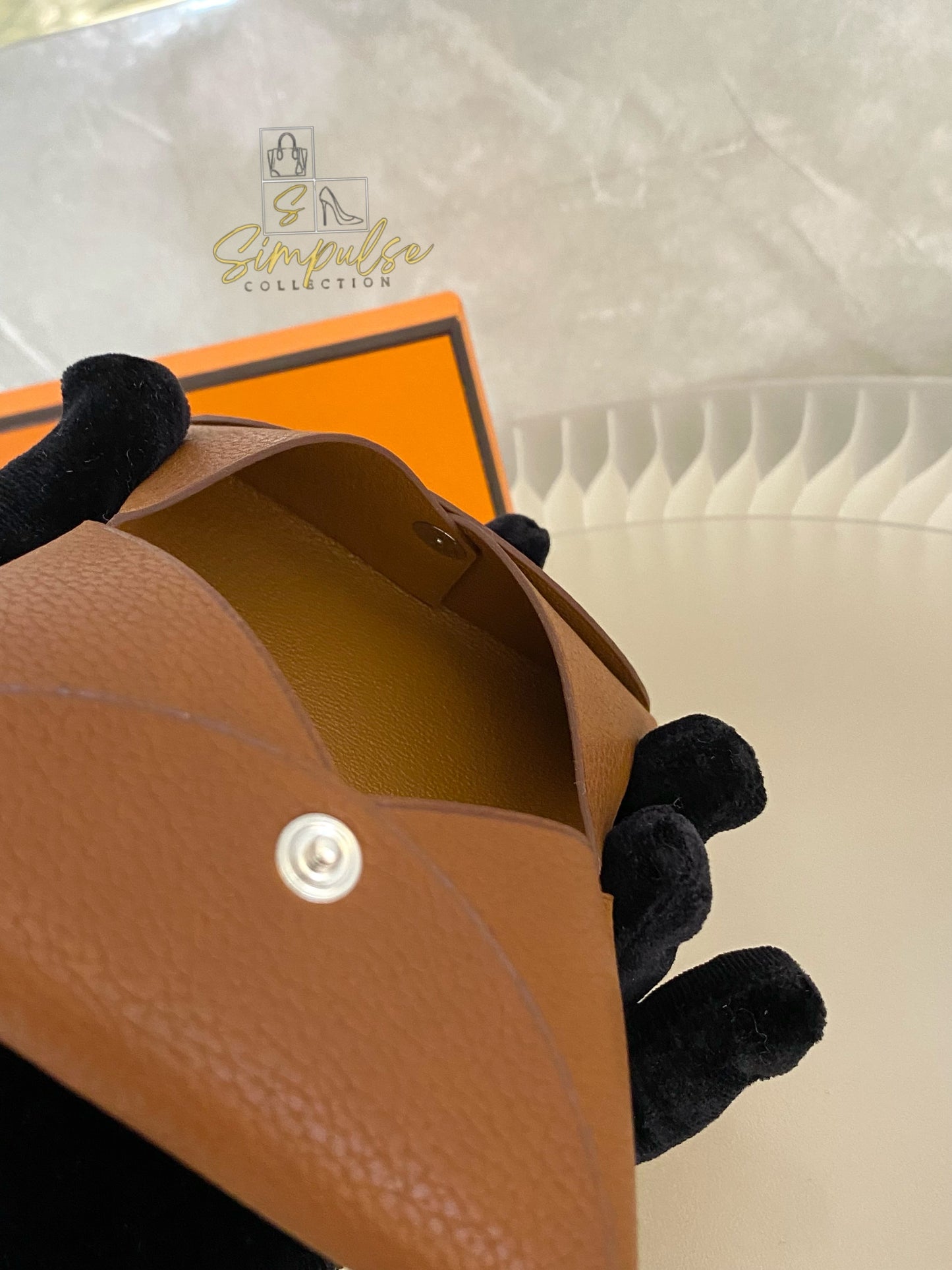 HERMES CALVI CARD HOLDER TAN