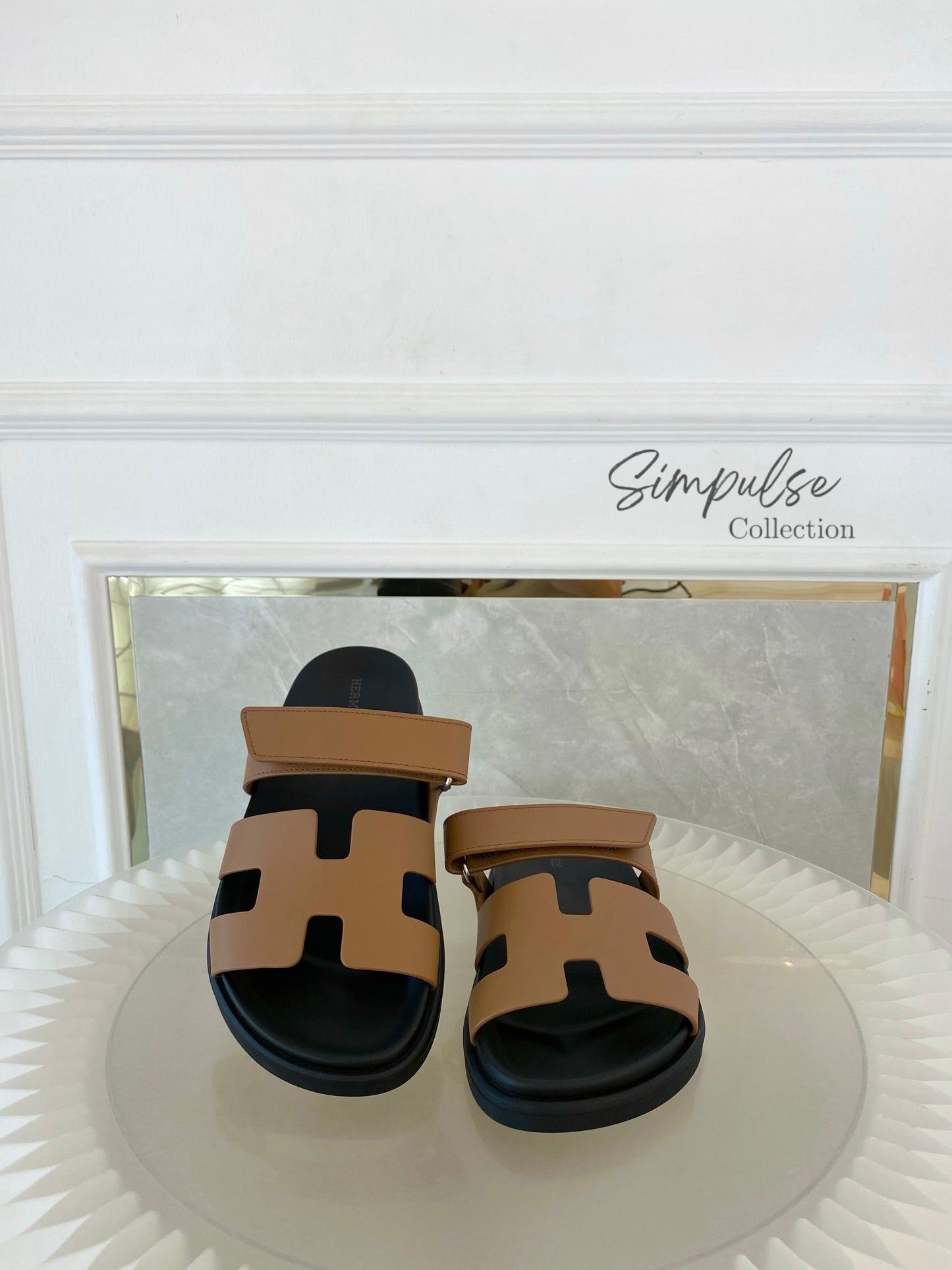 HERMES CHYPRE TAN SANDAL