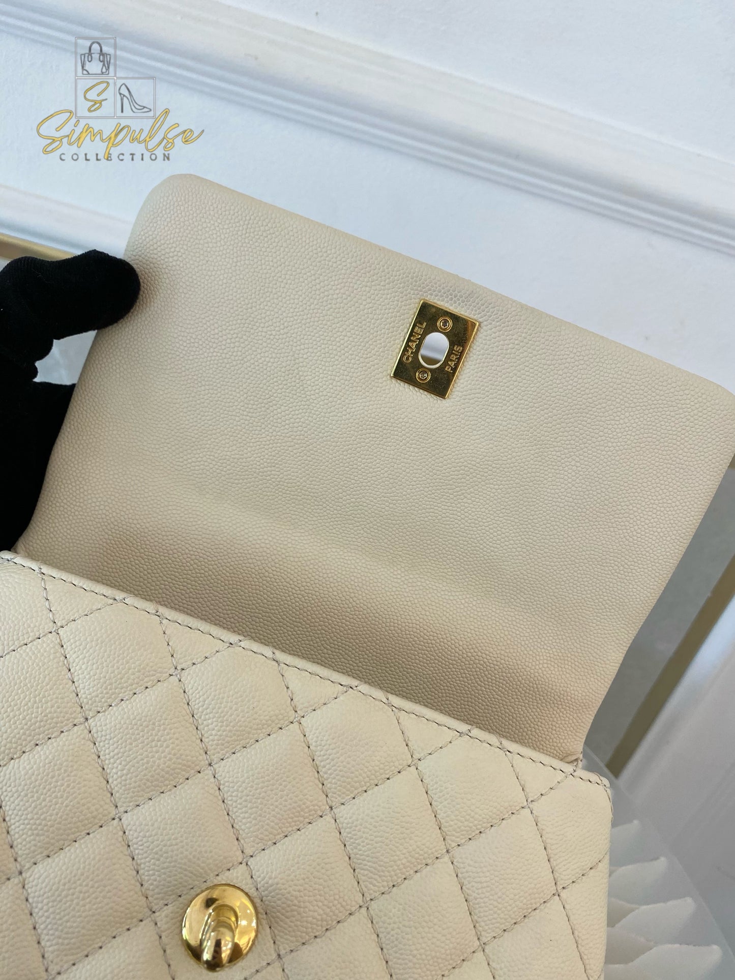 Chanel Coco Off-White Quilted Caviar Lizard Top Handle GHW