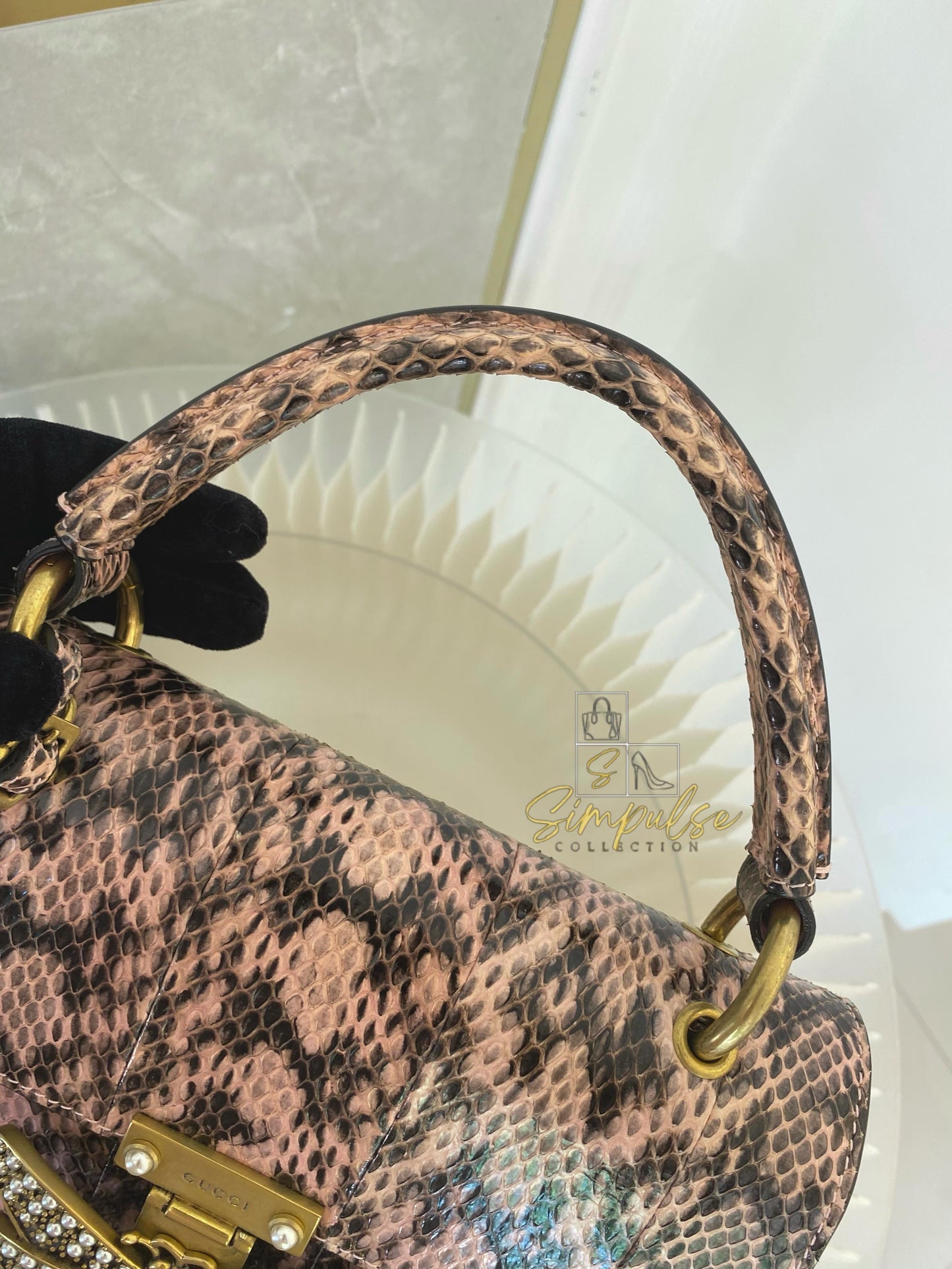 Gucci Queen Margaret Small Snakeskin Top Handle in Pink