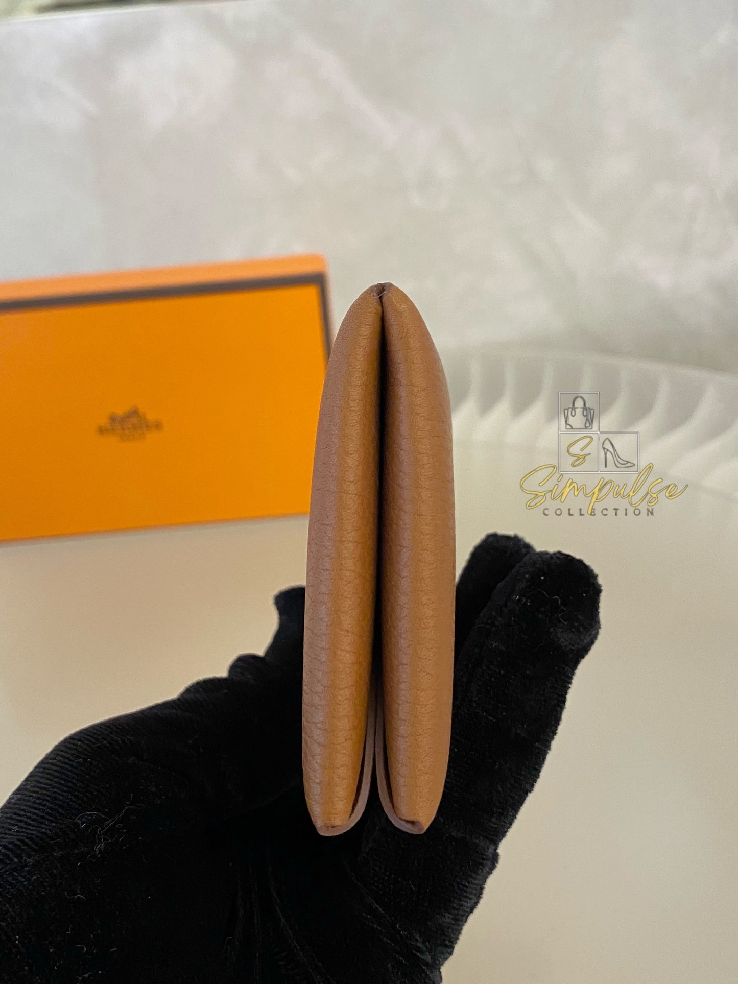 HERMES CALVI CARD HOLDER TAN