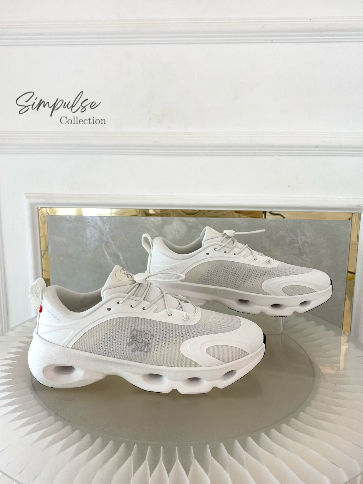 ON-LOEWE Cloudsolo Polyester White/Light Grey Sneakers