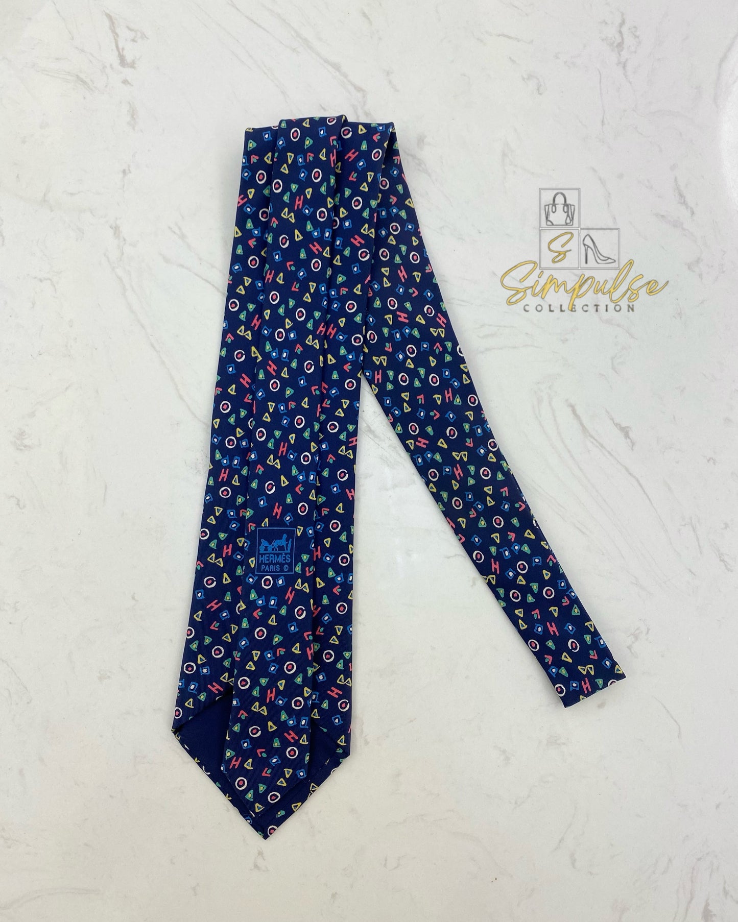 HERMES NAVY BLUE w/ COLORFUL GEOMETRIC SHAPE