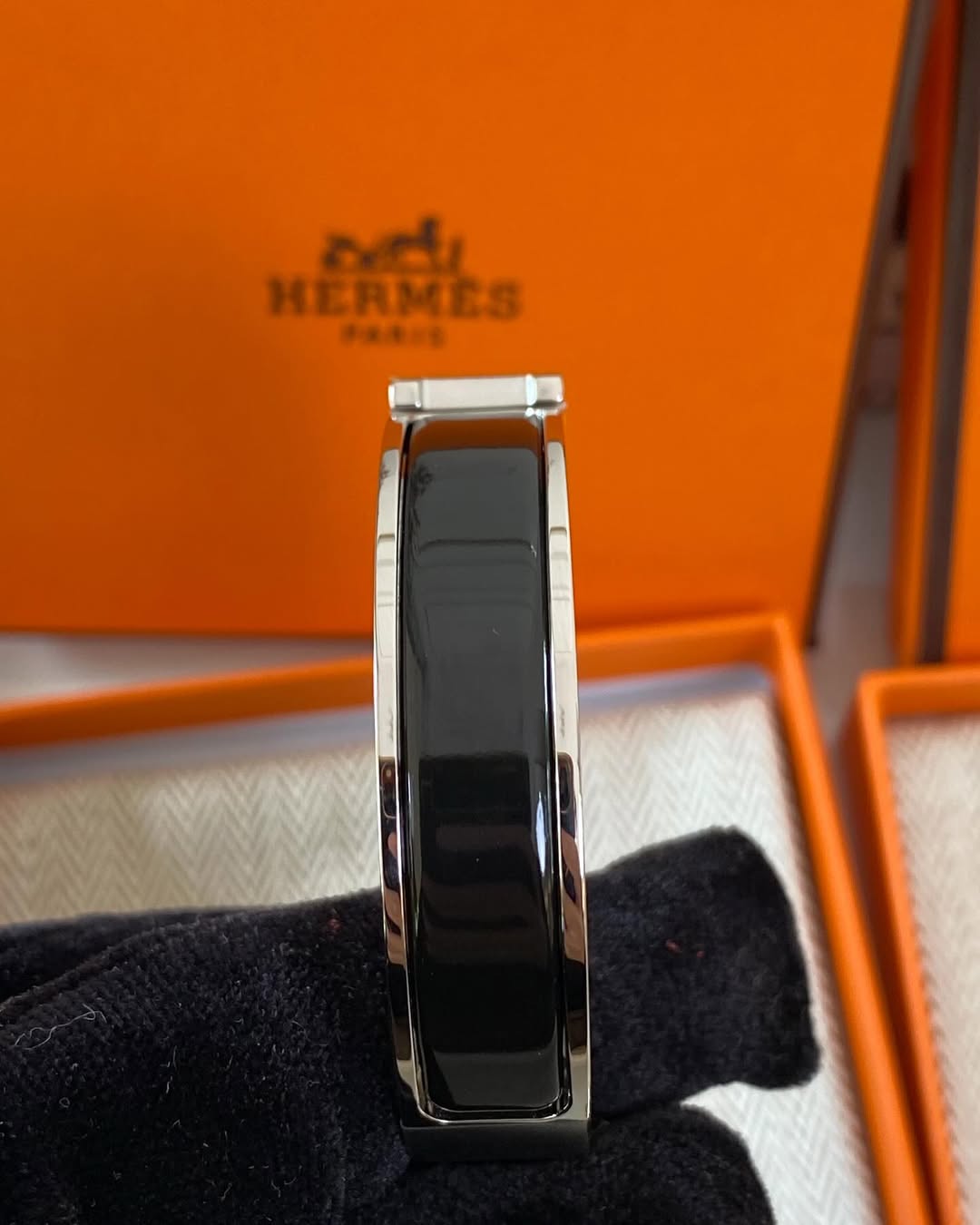 Hermes Clic clac Black 85 PM