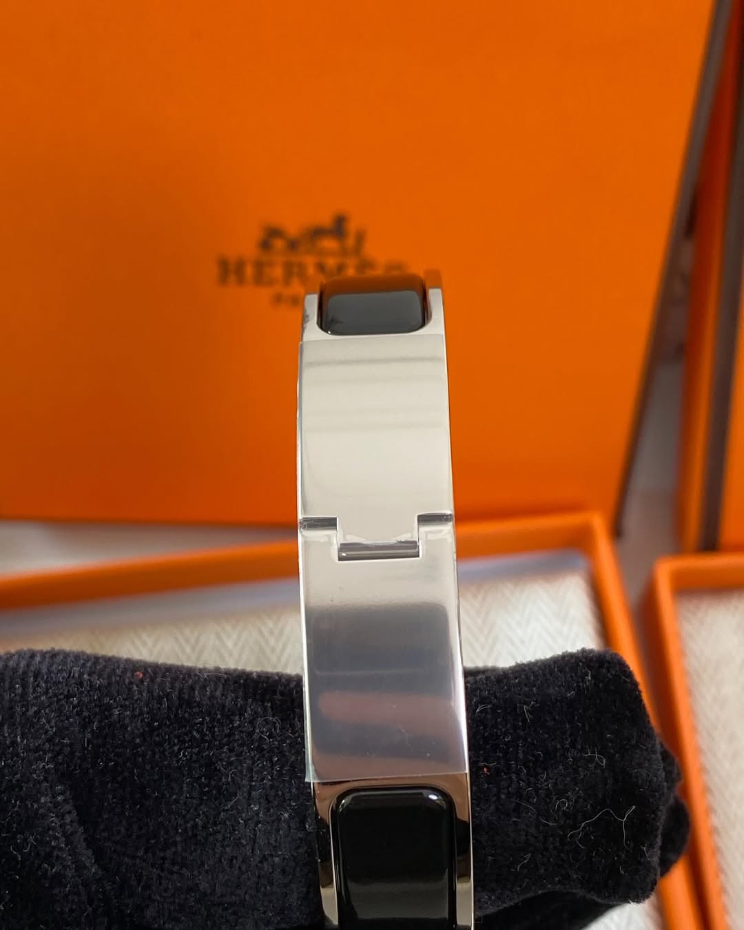 Hermes Clic clac Black 85 PM