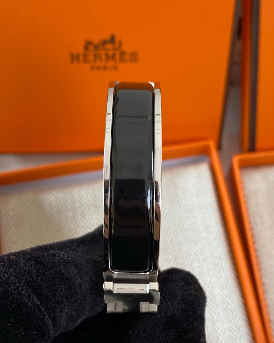 Hermes Clic clac Black 85 PM