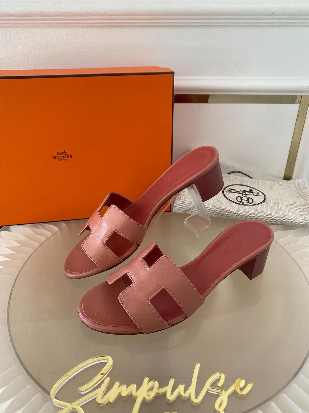 Hermes Oasis Pink
