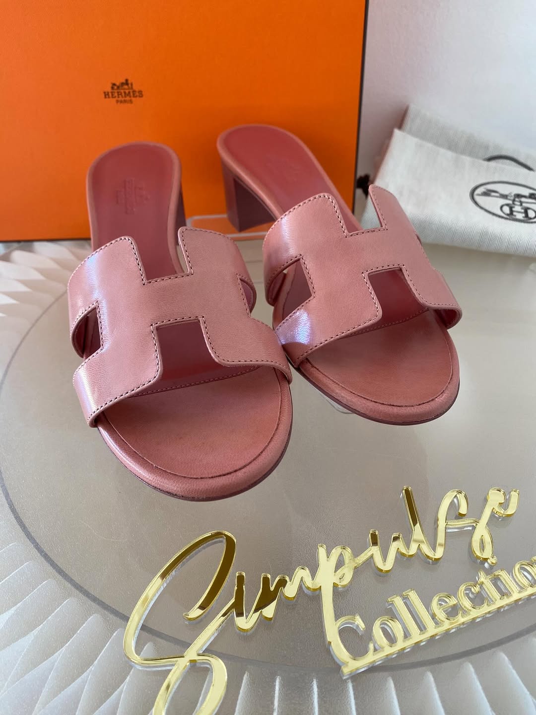 Hermes Oasis Pink