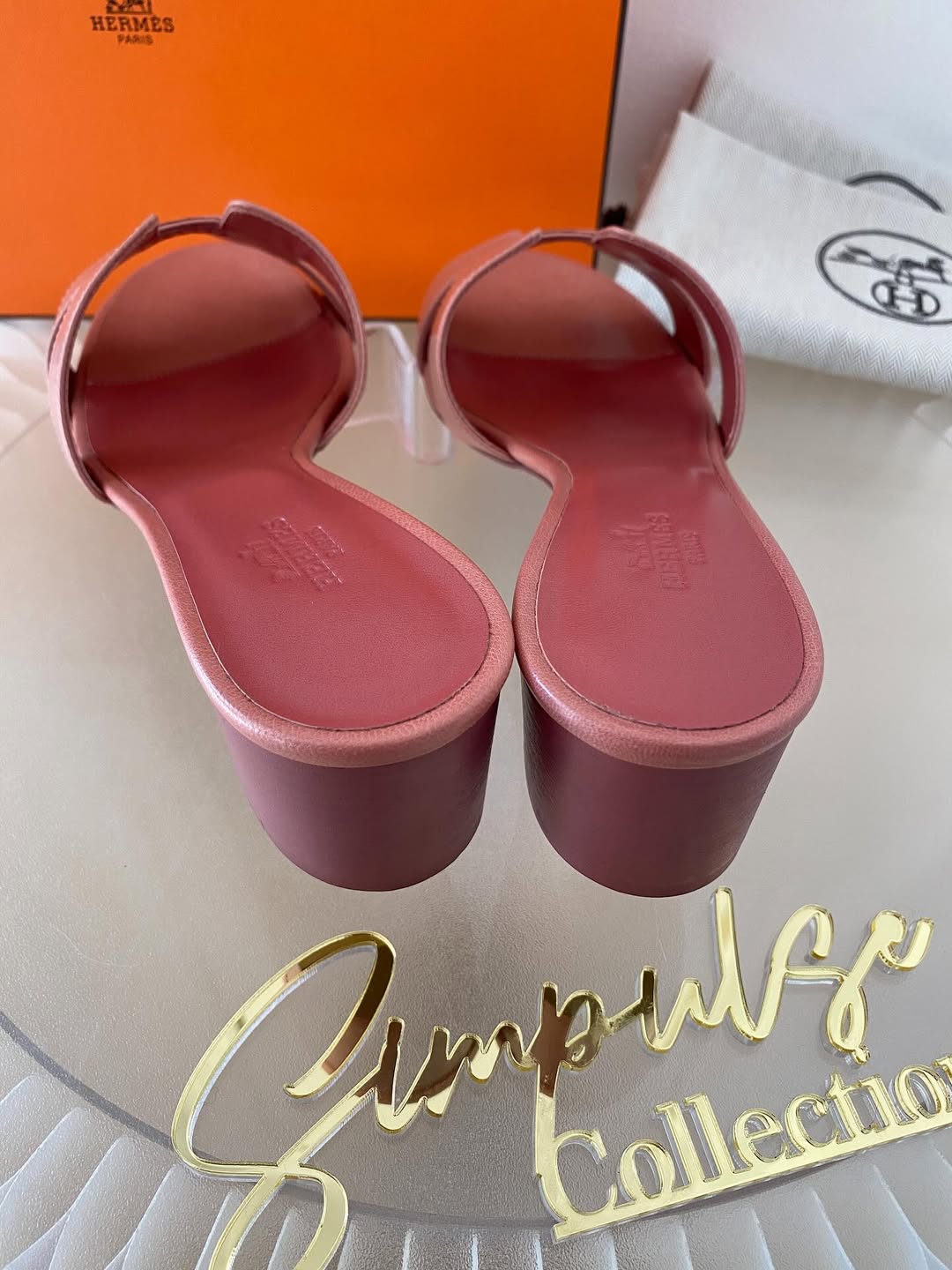 Hermes Oasis Pink