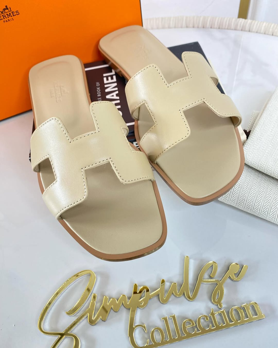Hermes Oran Beige