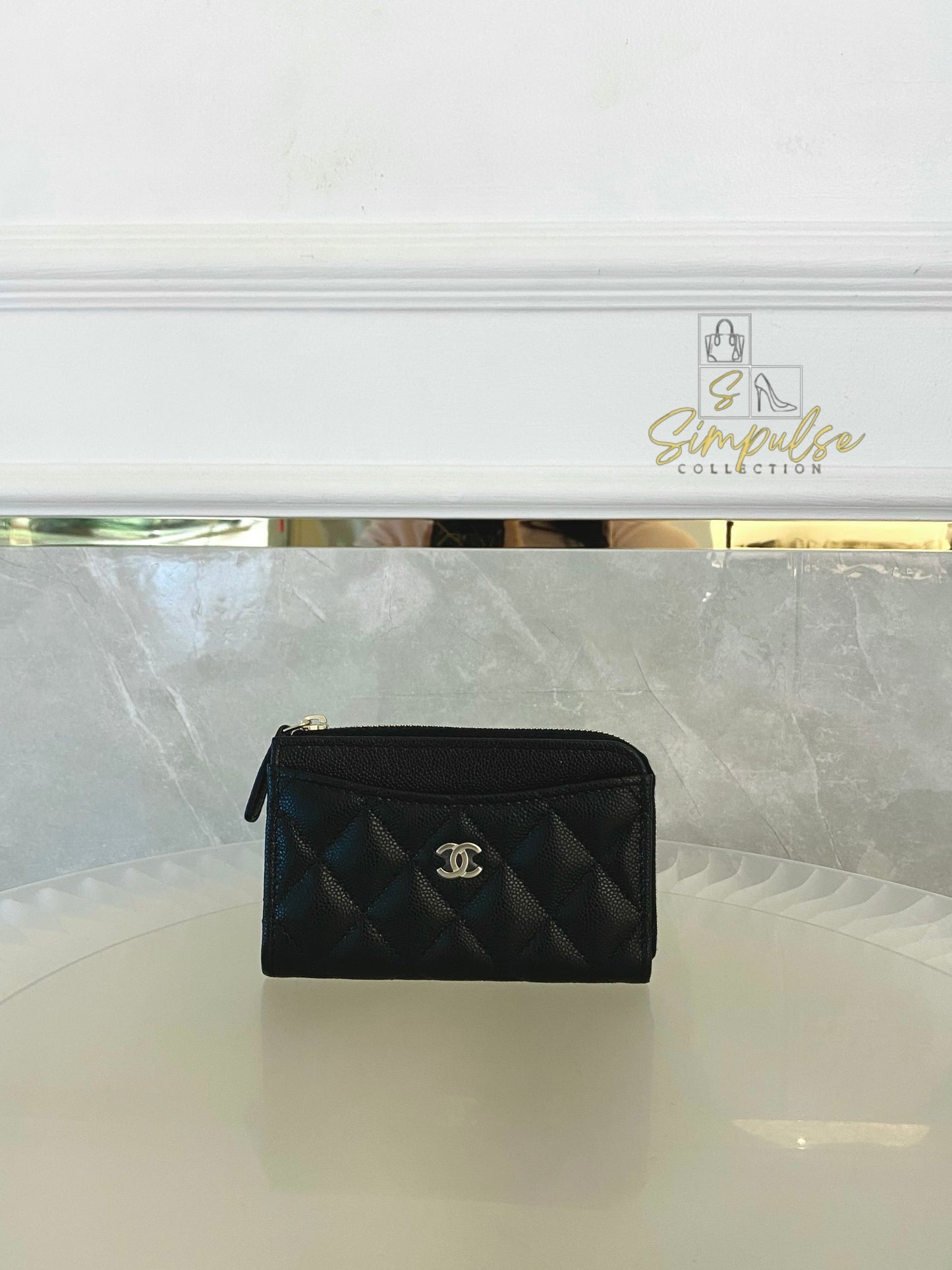 CHANEL CLASSIC ZIP CAVIAR CARD HOLDER BLACK