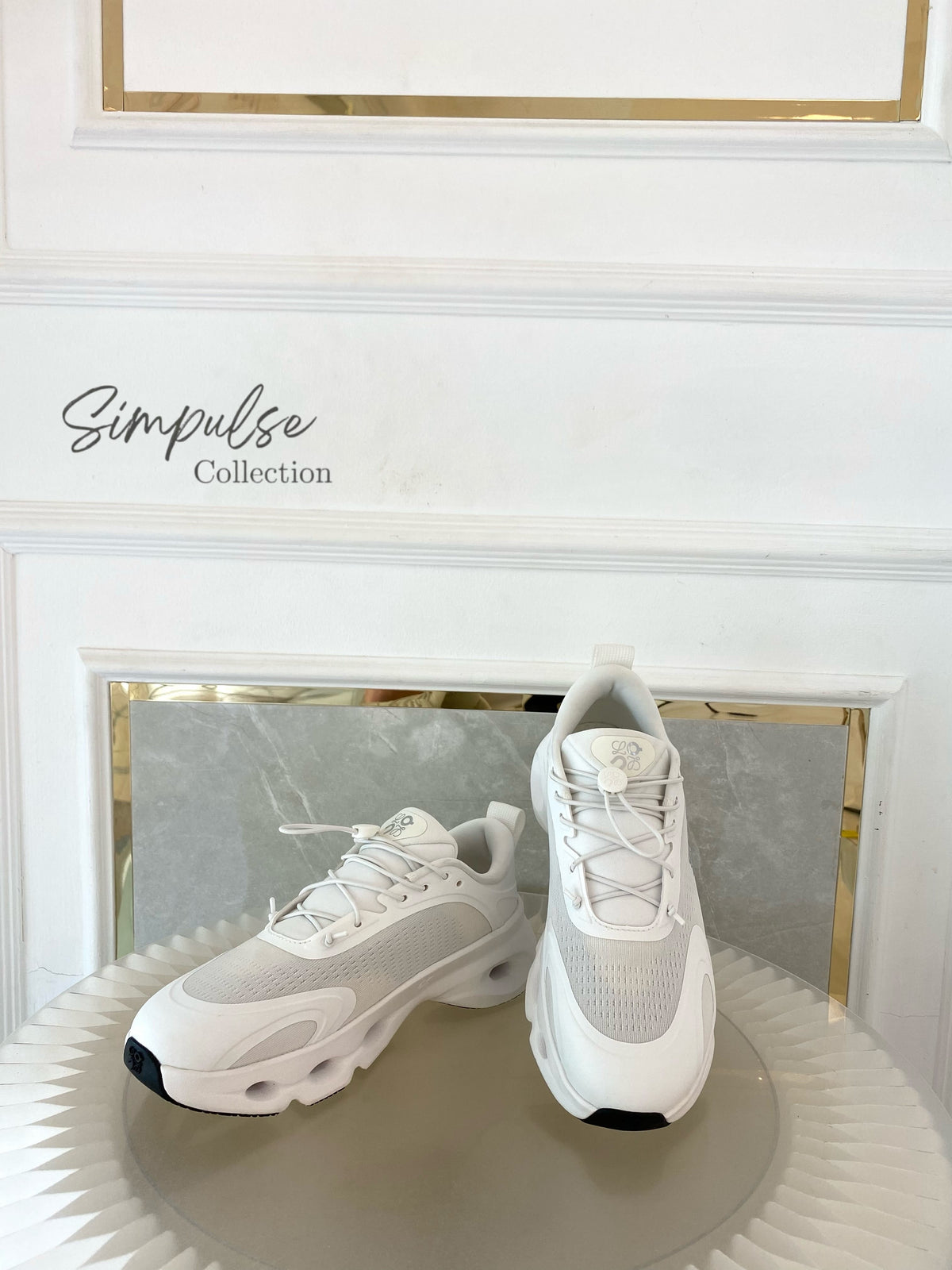 ON-LOEWE Cloudsolo Polyester White/Light Grey Sneakers