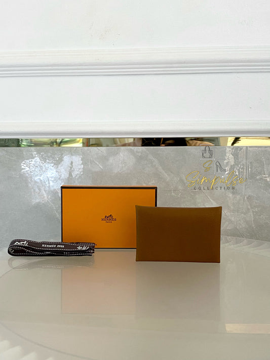 HERMES CALVI CARD HOLDER TAN