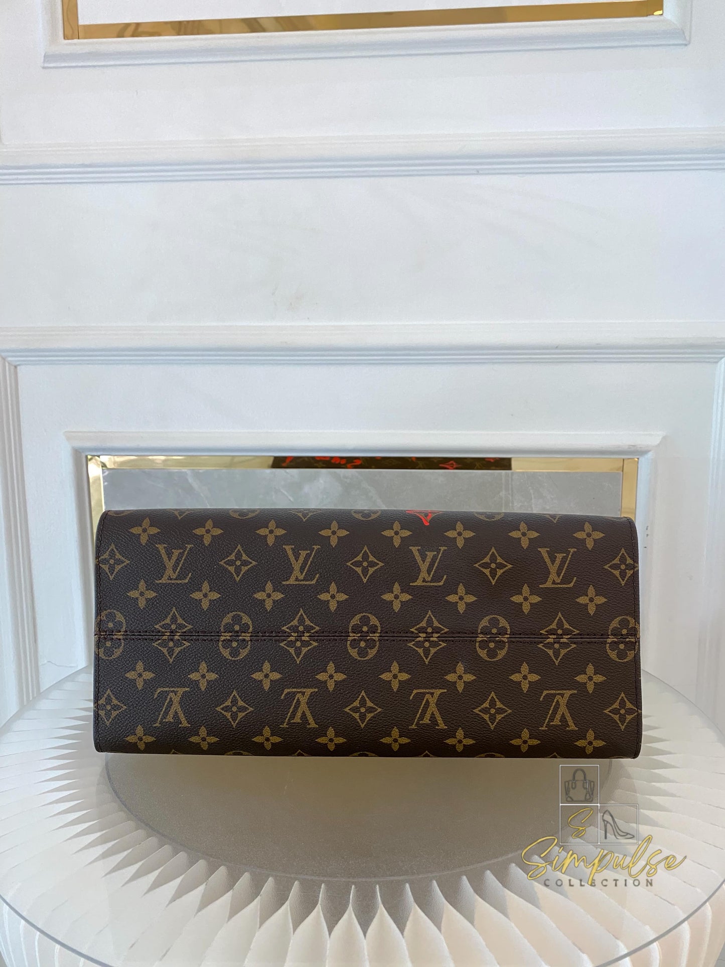 Louis Vuitton Love OnTheGo MM