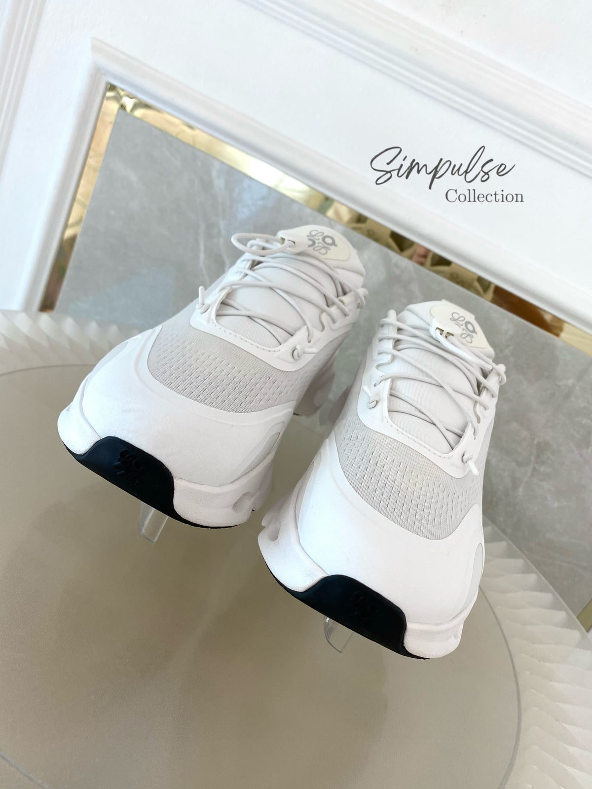 ON-LOEWE Cloudsolo Polyester White/Light Grey Sneakers