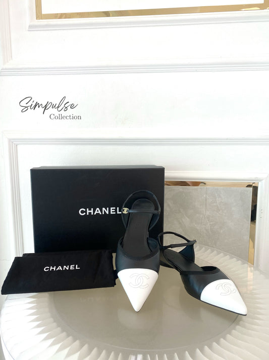 CHANEL Cap-Toe Leather Slingback Pumps Black/White