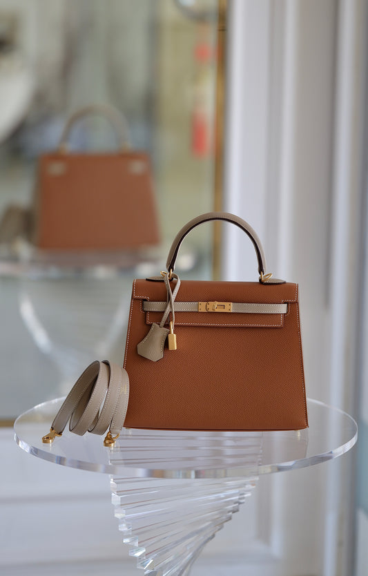 HERMES Kelly 25 Gold in Craie Epsom Leather GHW