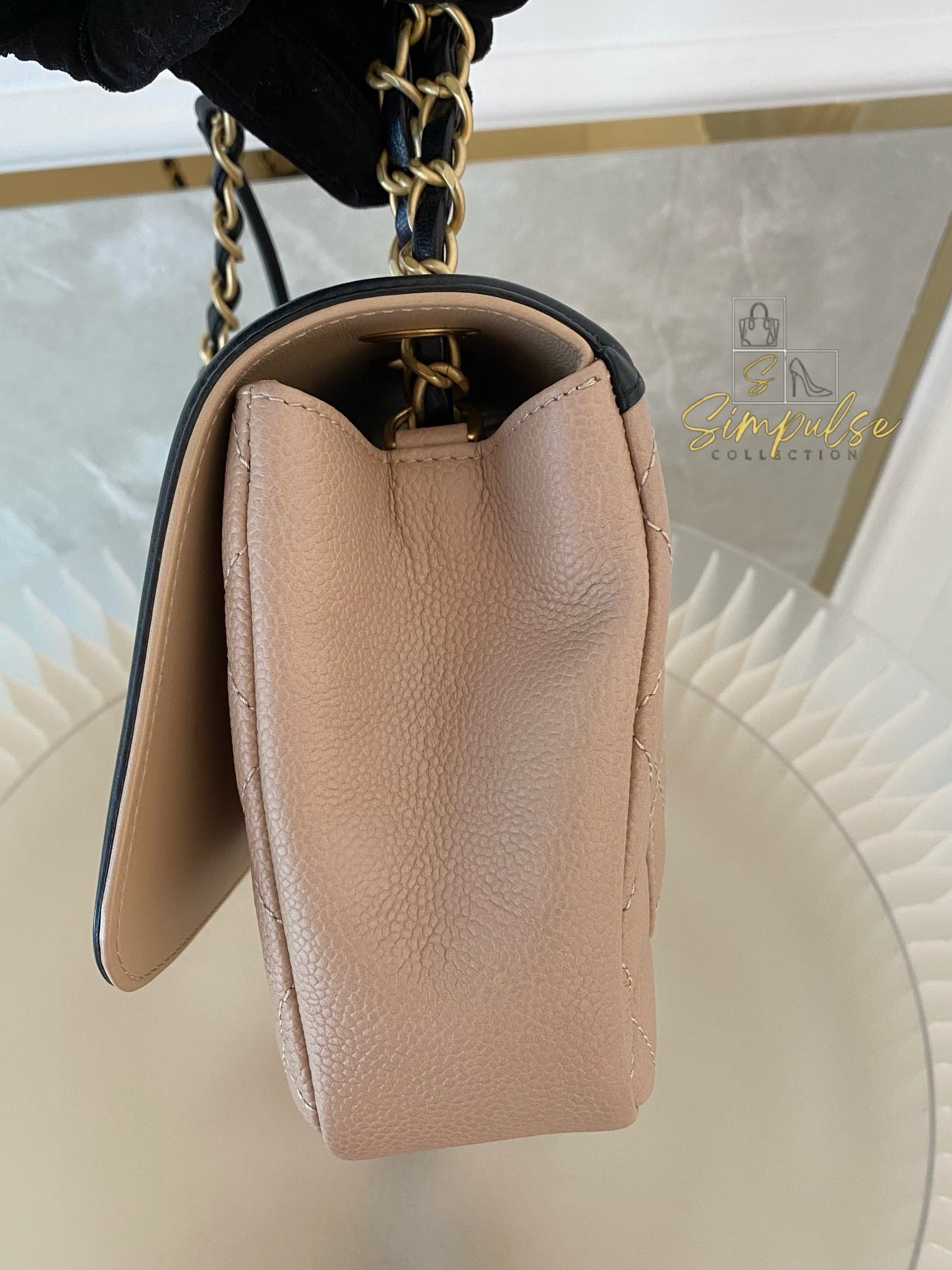 CHANEL BEIGE QUILTED CAVIAR & BLACK LAMBSKIN CC FILIGREE FLAP