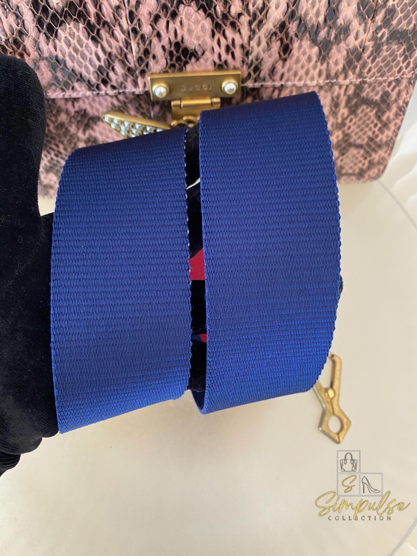 Gucci Queen Margaret Small Snakeskin Top Handle in Pink