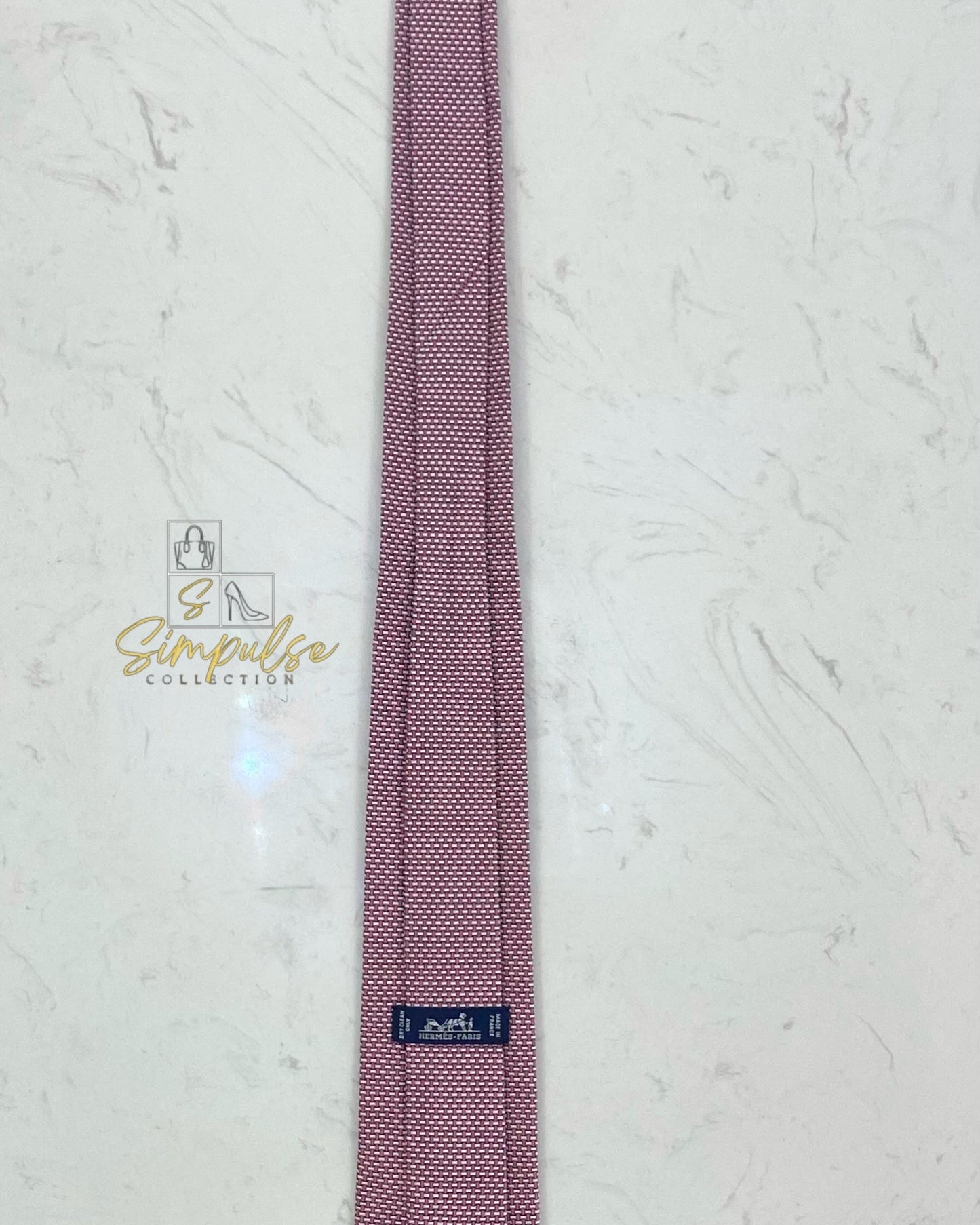 HERMES RED & WHITE GEOMETRIC WOVEN PATTERN