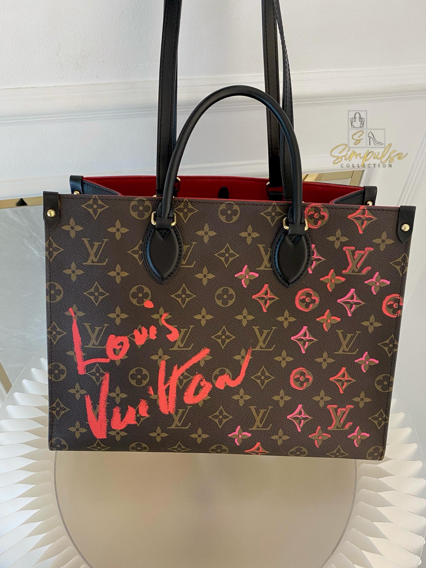Louis Vuitton Love OnTheGo MM